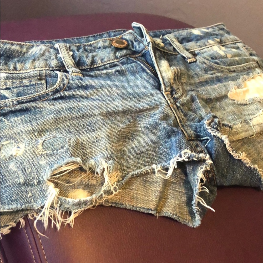 American Eagle distressed jean shorts